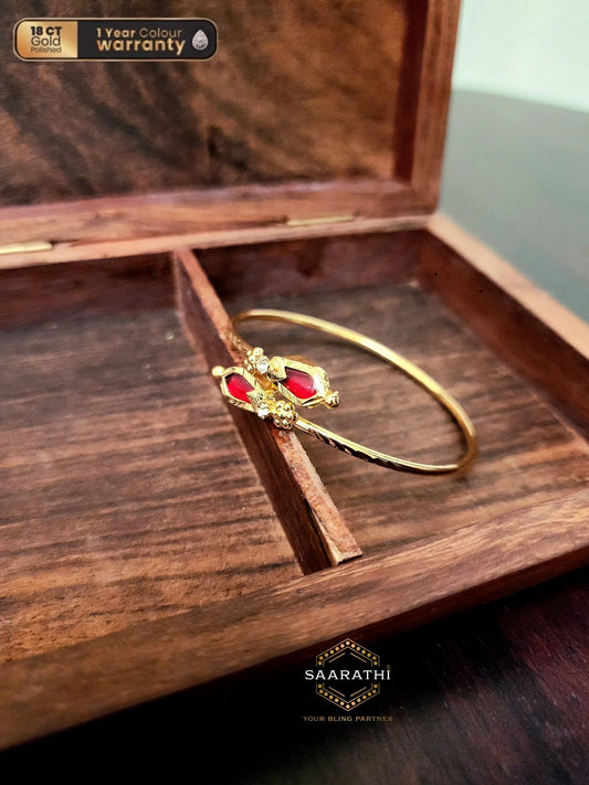 Delicately Crafted 18 CT Gold-Plated Red Nagapadam Wrapped Kada